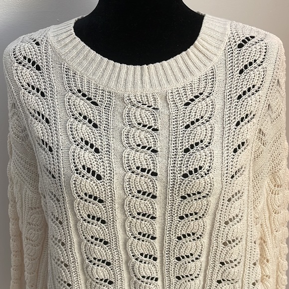 AMERICAN EAGLE | Women’s Ivory Knit Sweater Size Small S - Picture 2 of 6